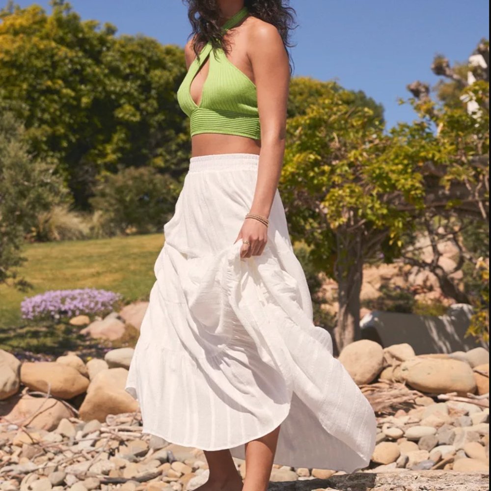 (SOLD) Lulu's White Maxi Skirt